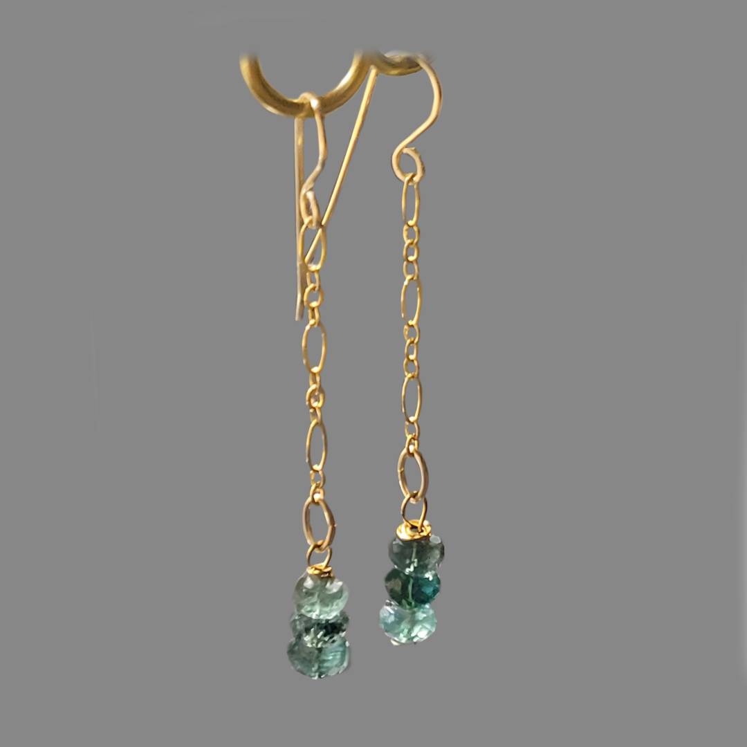 Boucles d\'oreilles chainette Or 14K Émeraude de Zambie