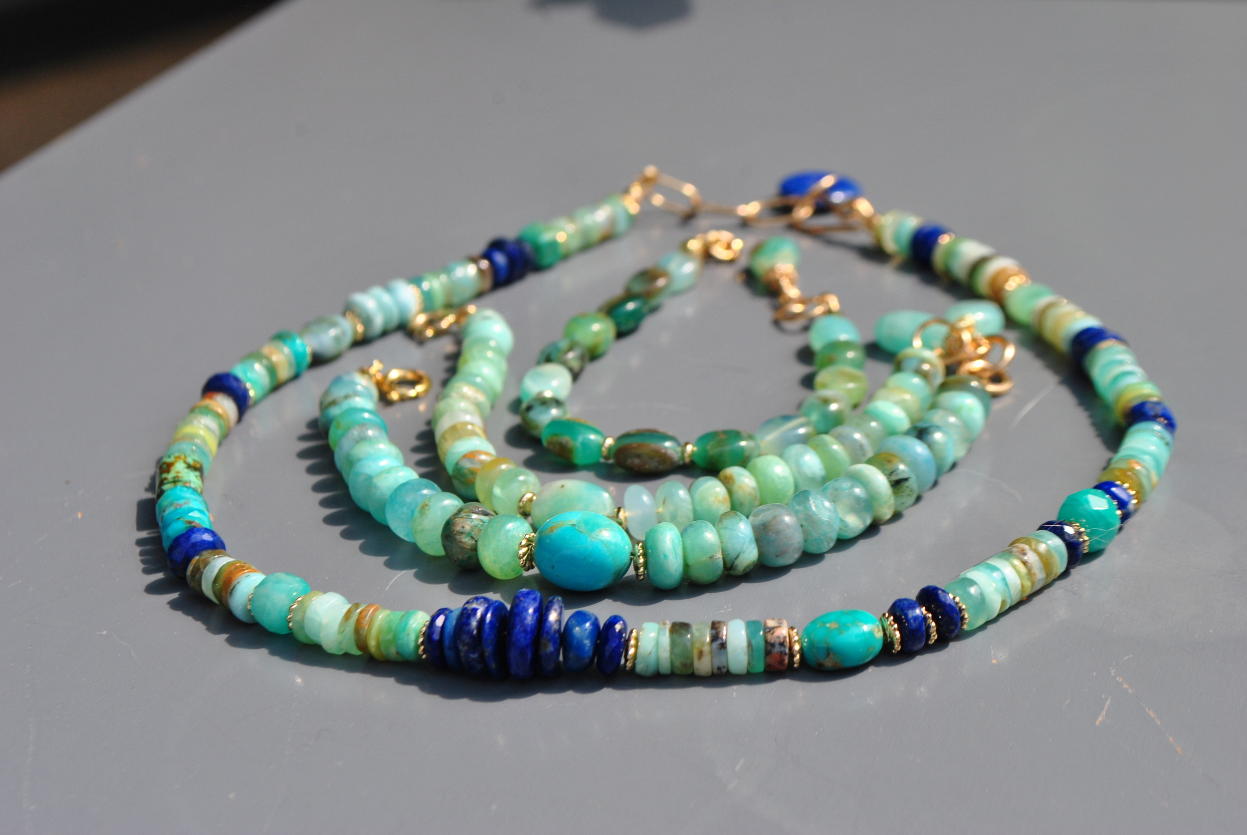 photo insta collier bleu
