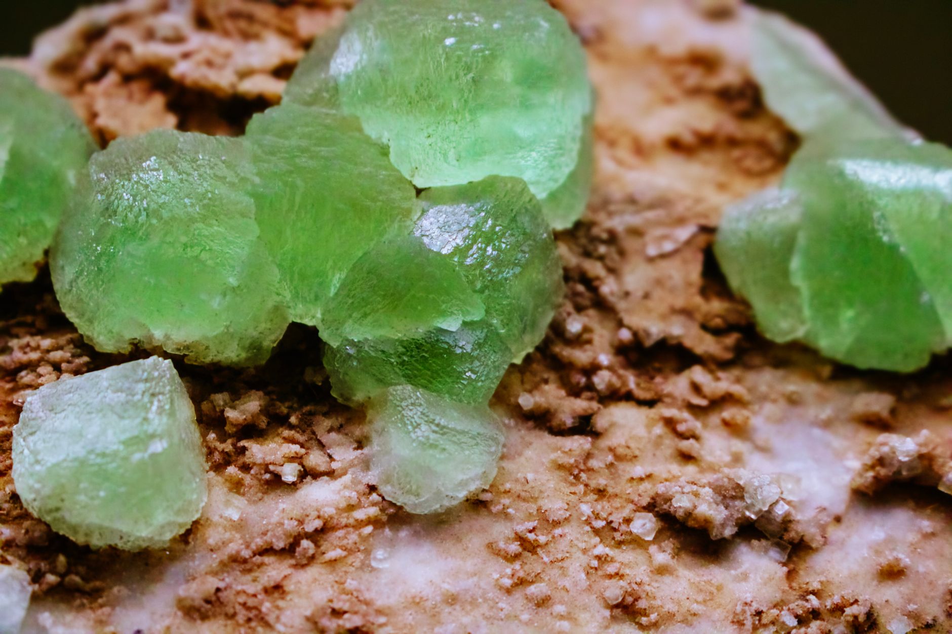 Bijoux en Chrysoprase : nuances de vert frais et lumineux,