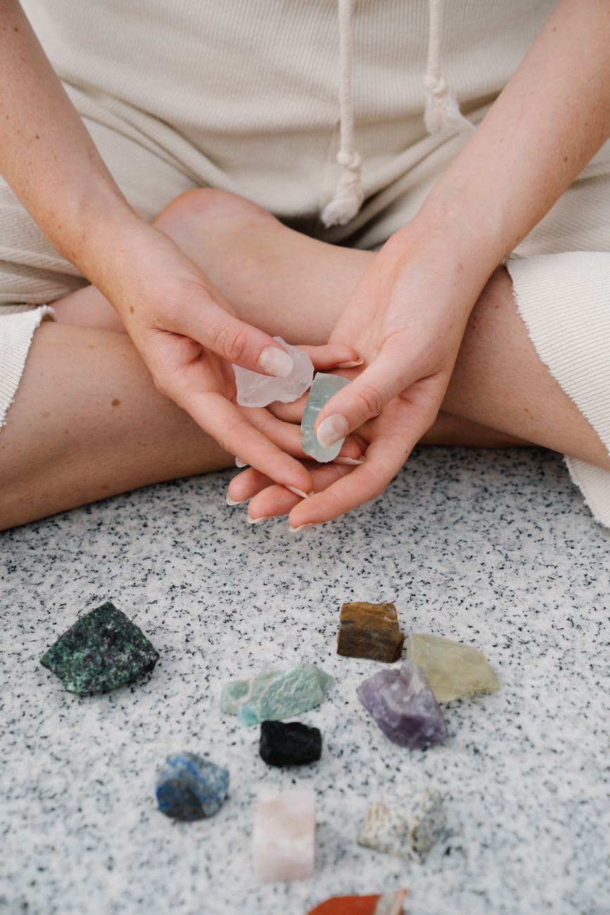 m&eacute;ditation Yoga et pierres naturelles