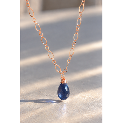 Pendentif saphir bleu en or rose