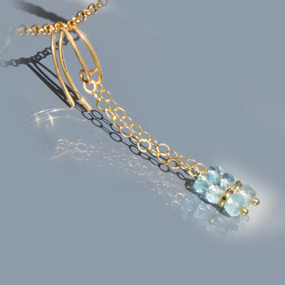 Boucles d'oreilles chainette Aigue marine Or 14K