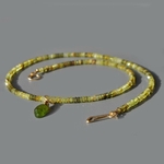 Collier pendentif Grenat vert Andradite-2