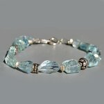 bracelet pépite pierre taillée aigue marine