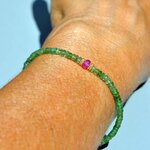 bracelet emeraude saphir rose central(5)