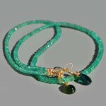 collier emeraude et charm diopside-2