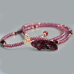 Collier fin grenat Rhodolite et almandin pendentif pierre brute-1 (1)