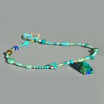 Collier pendentif Chrysocolle malachite, perles de turquoise amerindienne Opale perou