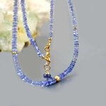 Collier de perles facettées tanzanite bleu lavande-D