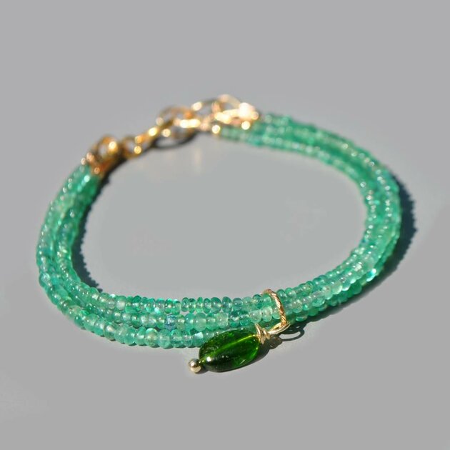 bracelet fin 3 rangs emeraude zambie