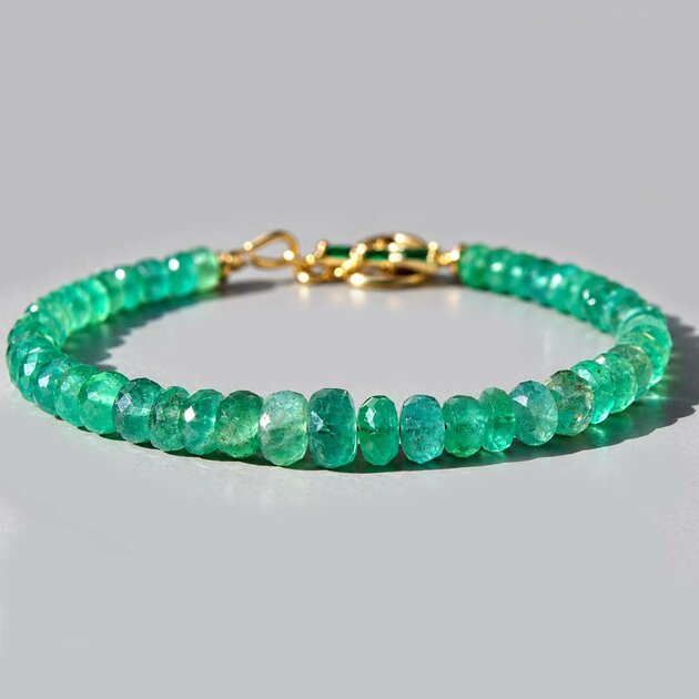 Bracelet emeraude de zambie vert lumineux fermoir T zircon vert-A