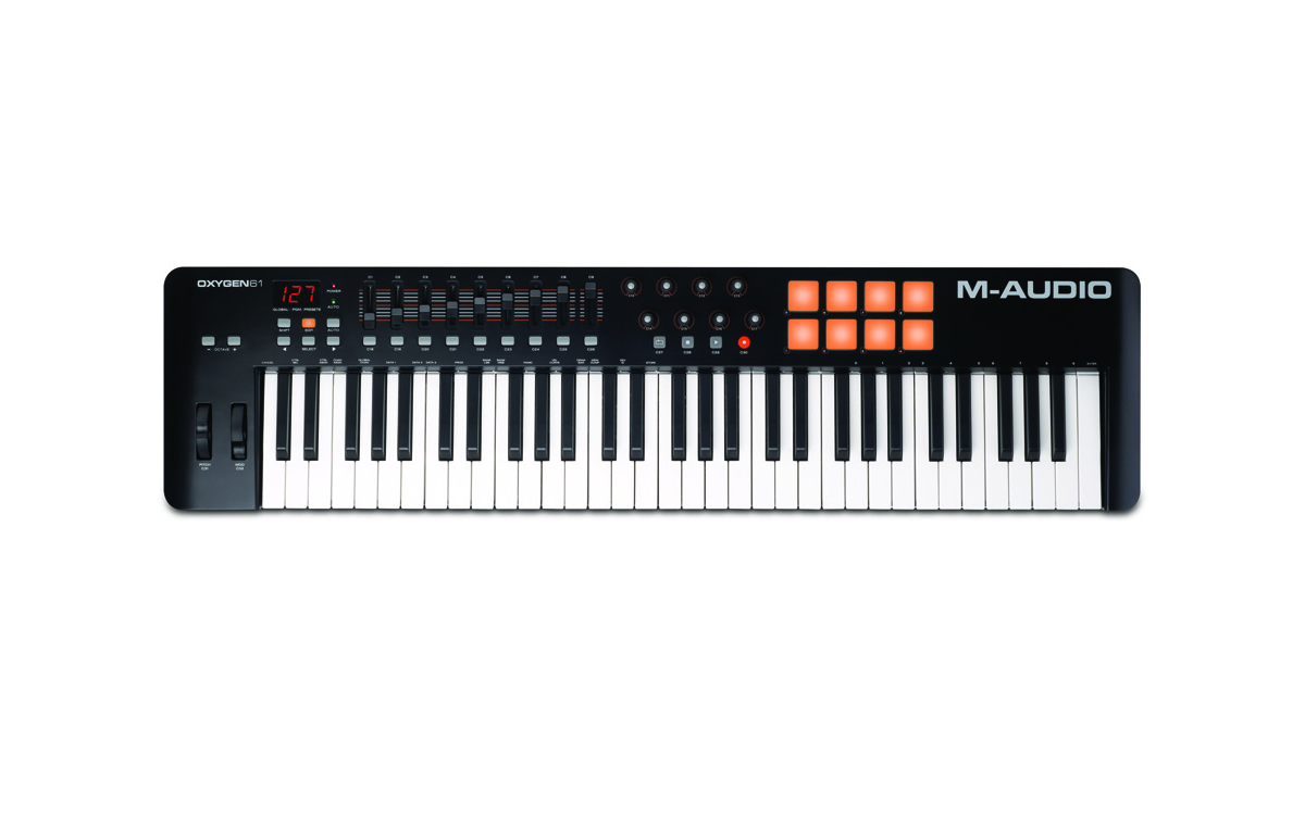 PIANO MAITRE 61 TOUCHES 8PADS M AUDIO OXYGEN61 IV -V