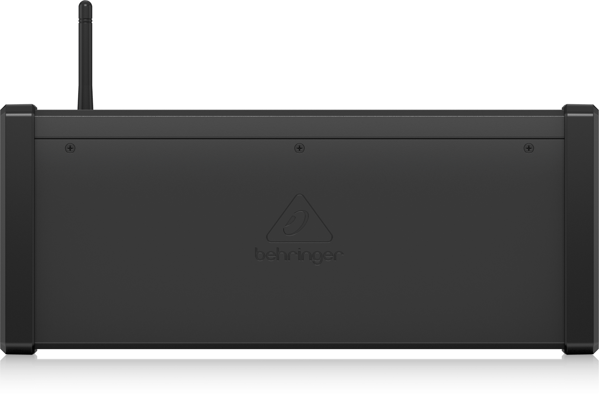XR18_P0BI8_Rear_XL