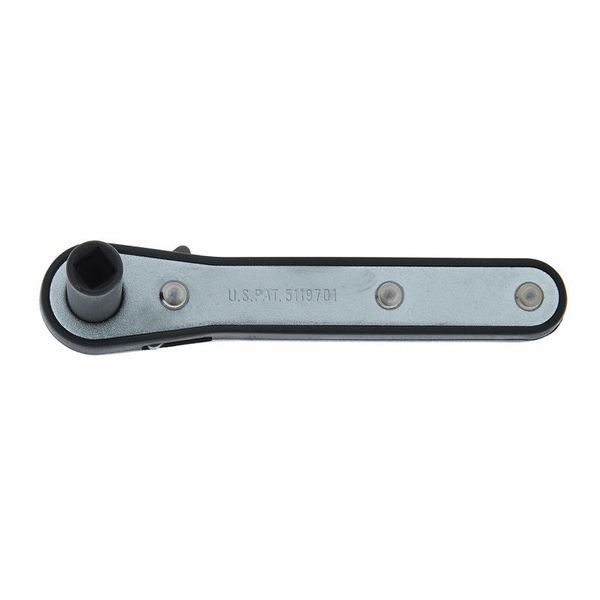 11893971_800