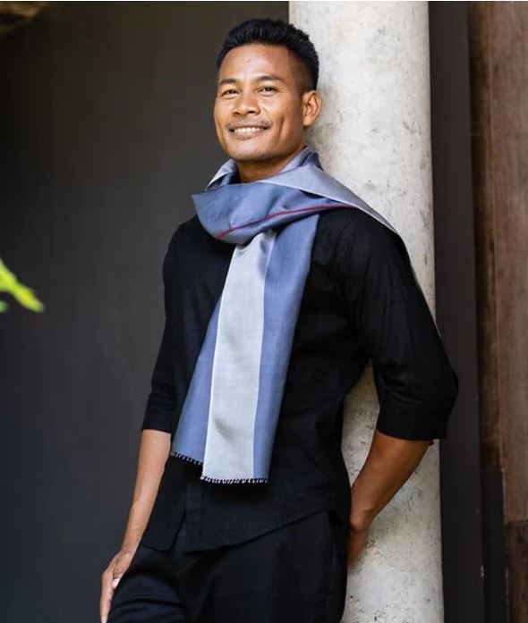 Foulard orage1