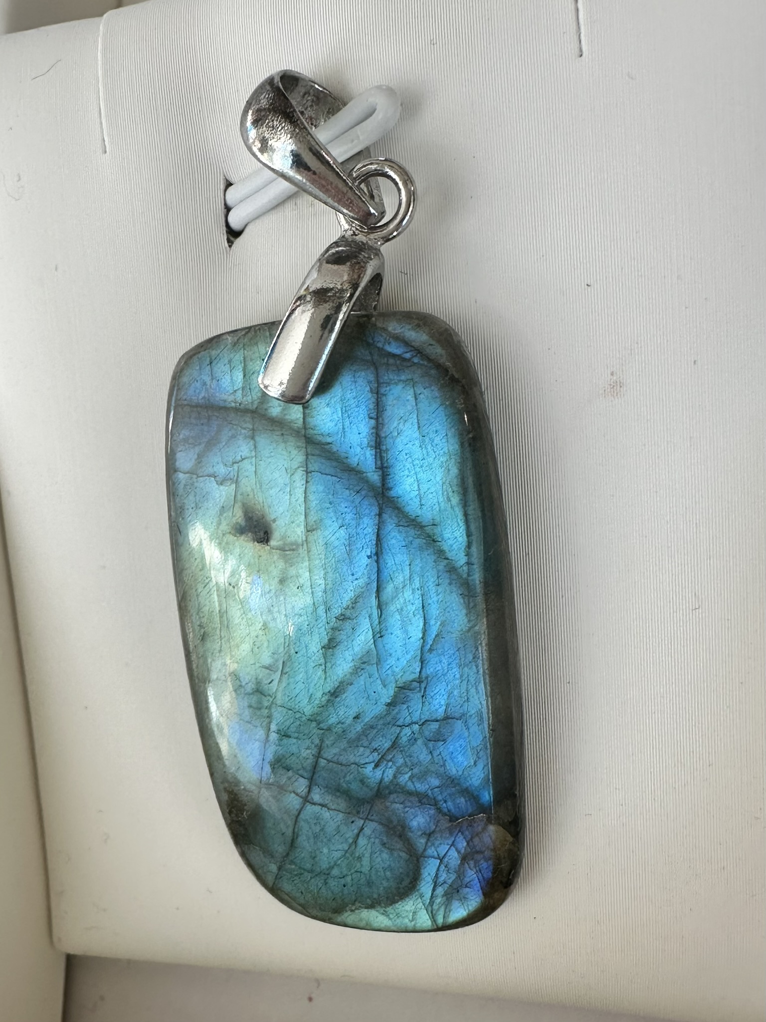 Labradorite-1844