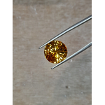 Citrine naturelle du Brésil forme ronde facettée en France Natural citrine precision cut in France