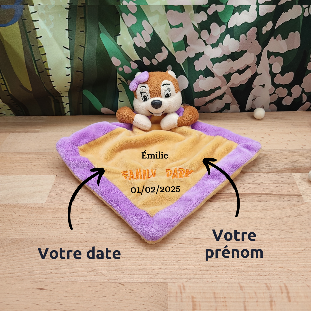 Zaza l\'écureuil malicieuse – Doudou personnalisé