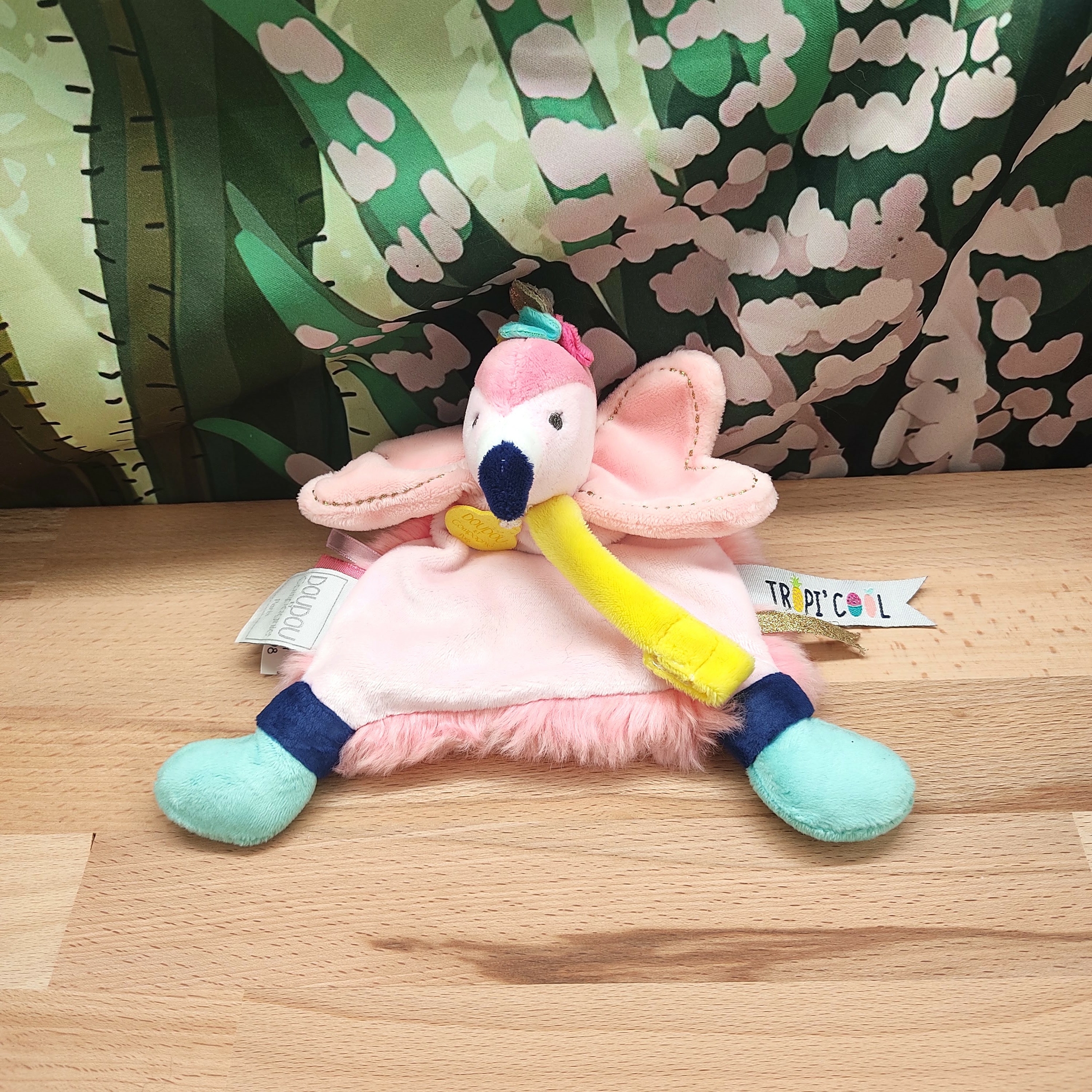 Doudou oiseau rose