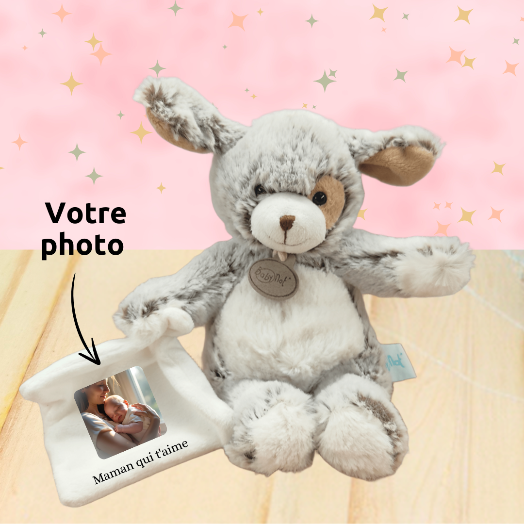 Loulou, le chien attendrissant – Doudou personnalisé