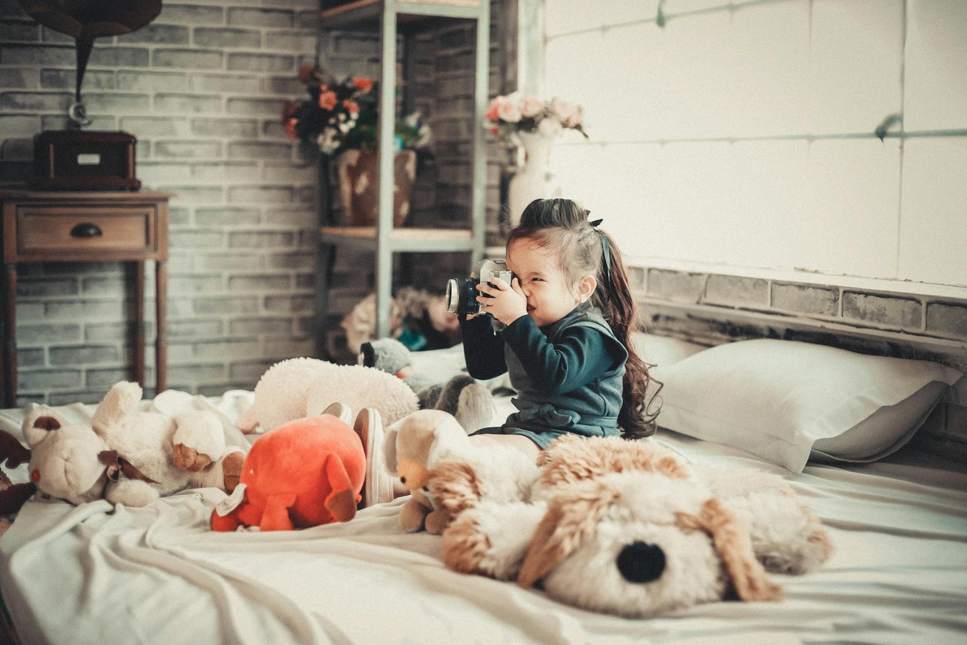 photo de fille a l aide de l appareil photo