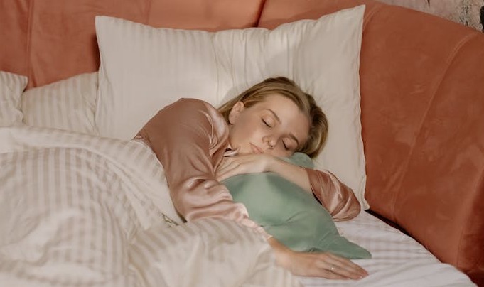 photos gratuites de couverture dormir etreindre