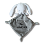 Doudou personnalisé lapin gris avec mouchoir