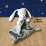 Doudou personnalisé lapin gris avec mouchoir