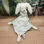 Doudou lapin pommette