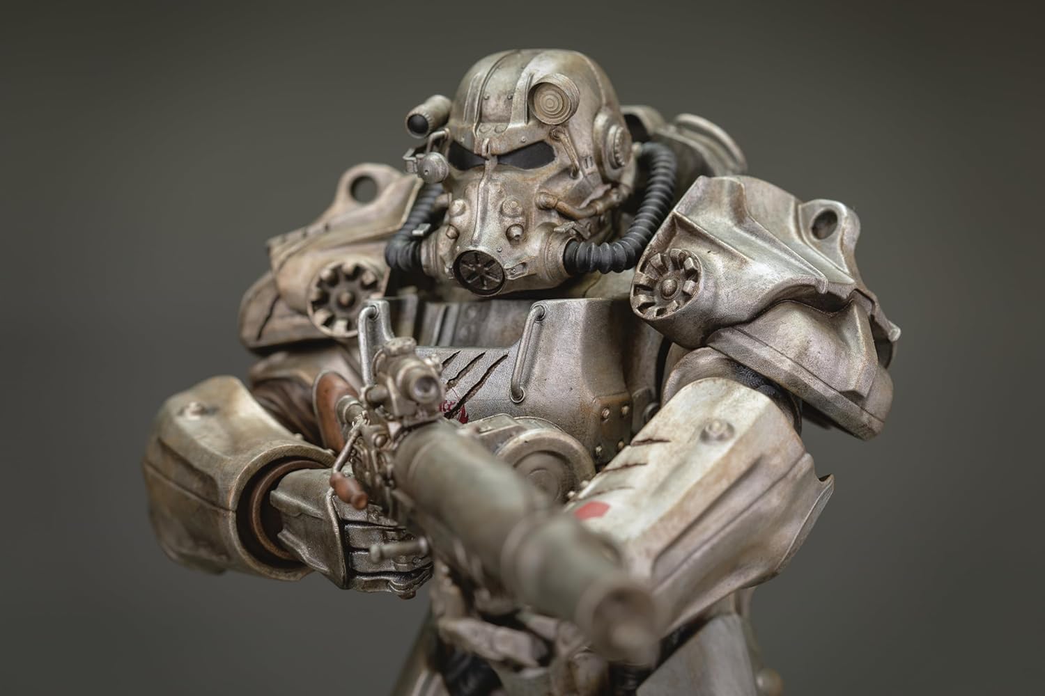 Figurine Fallout dark horse maximus 2