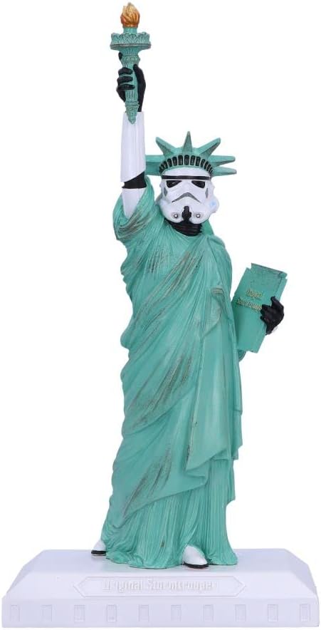 figurine star wars stormtrooper statue liberté