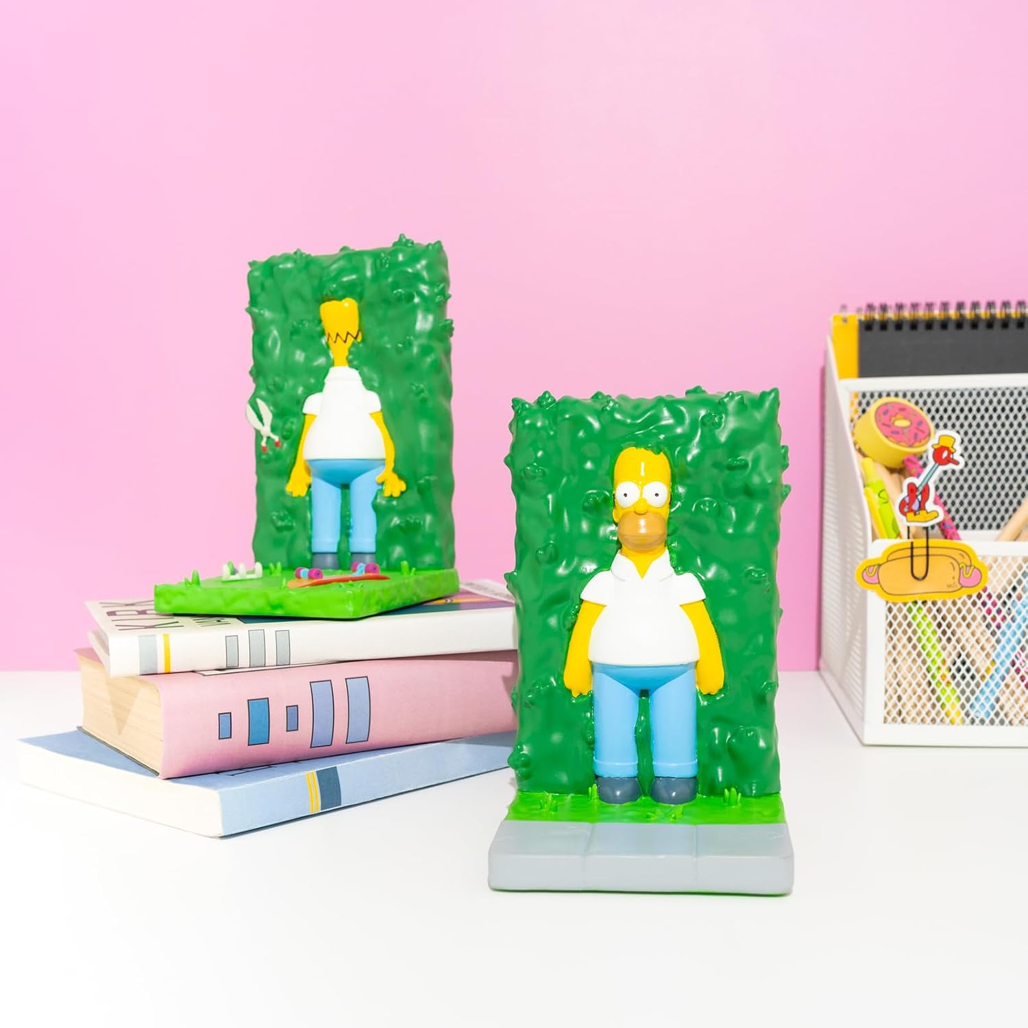 Serre-livres Les Simson Homer haie jardin 2