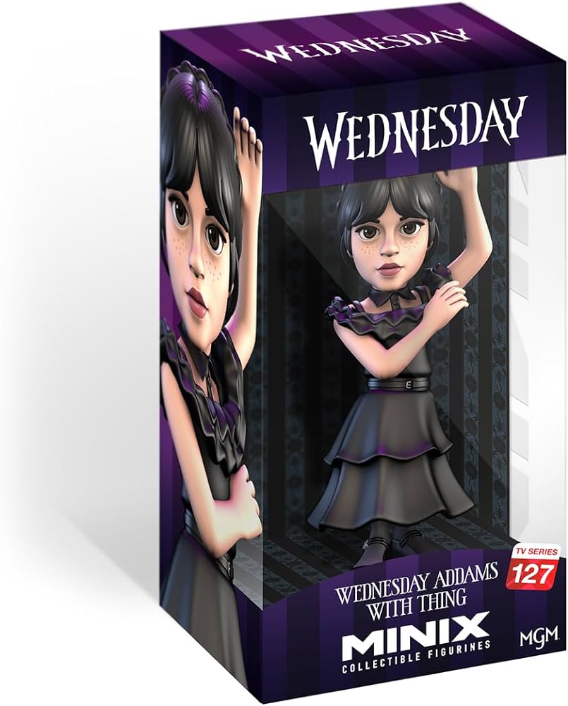 minix mercredi wednesday robe
