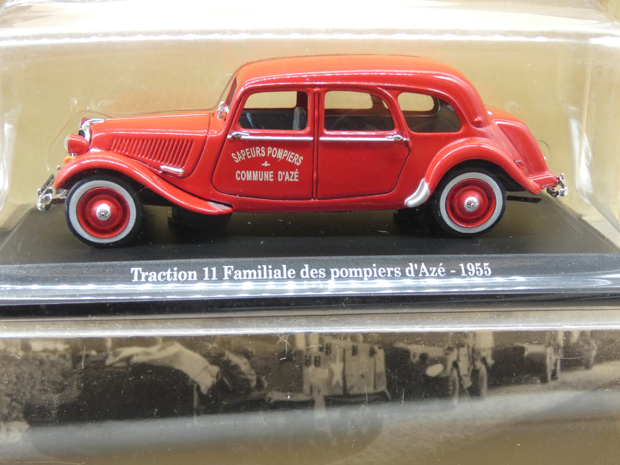 CITROEN TRACTION 11 FAMILIALE DES POMPIERS de Azé 1965 1/43 atlas neuf boite origine