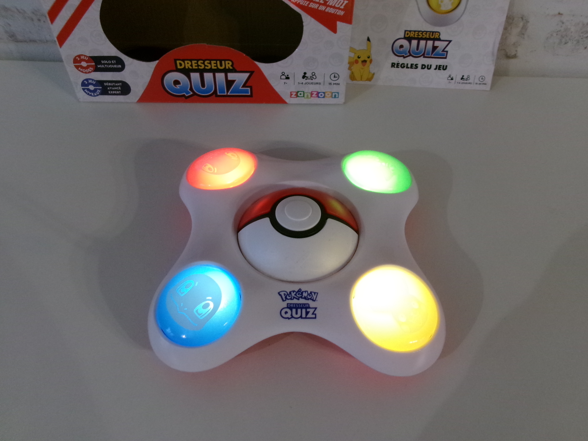 Pokémon Bandai Dresseur Challenge - Quizz Jeu interactif, sans écran