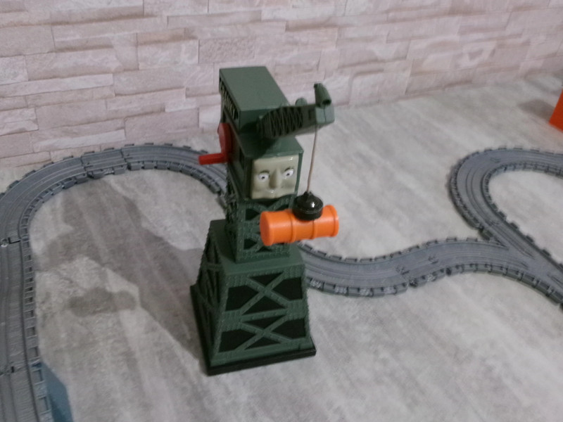 1706109697 (7)