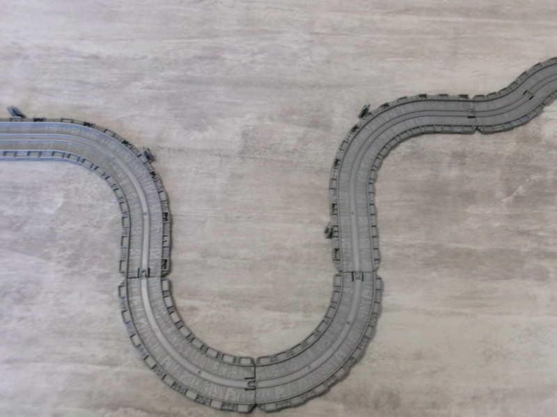 1733301156 (12)