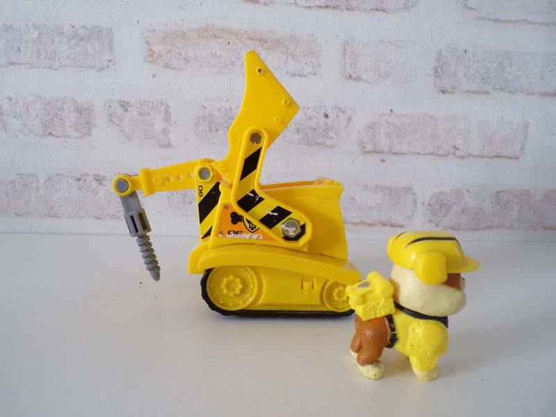 1743408925 (2)