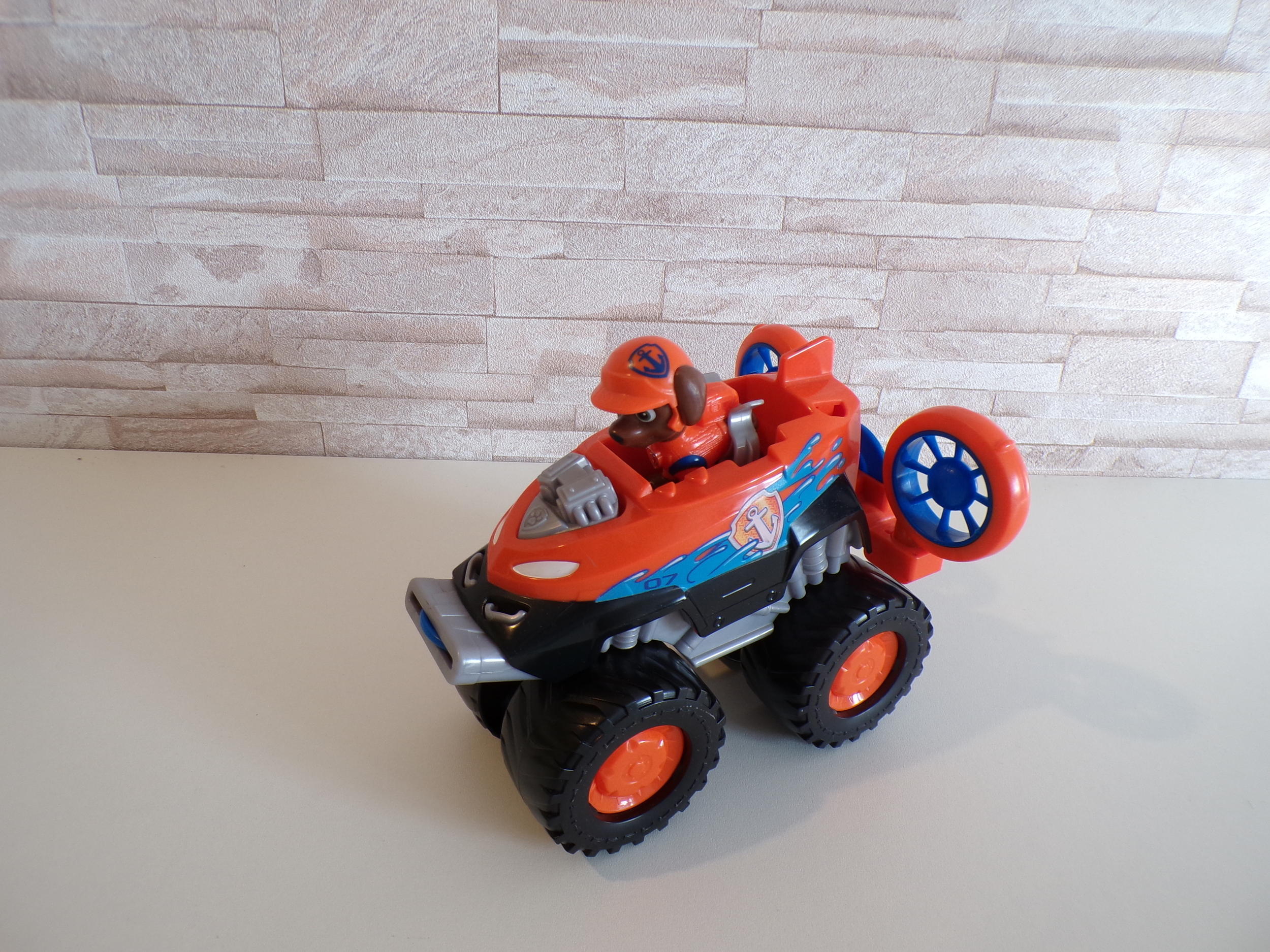 114_9139