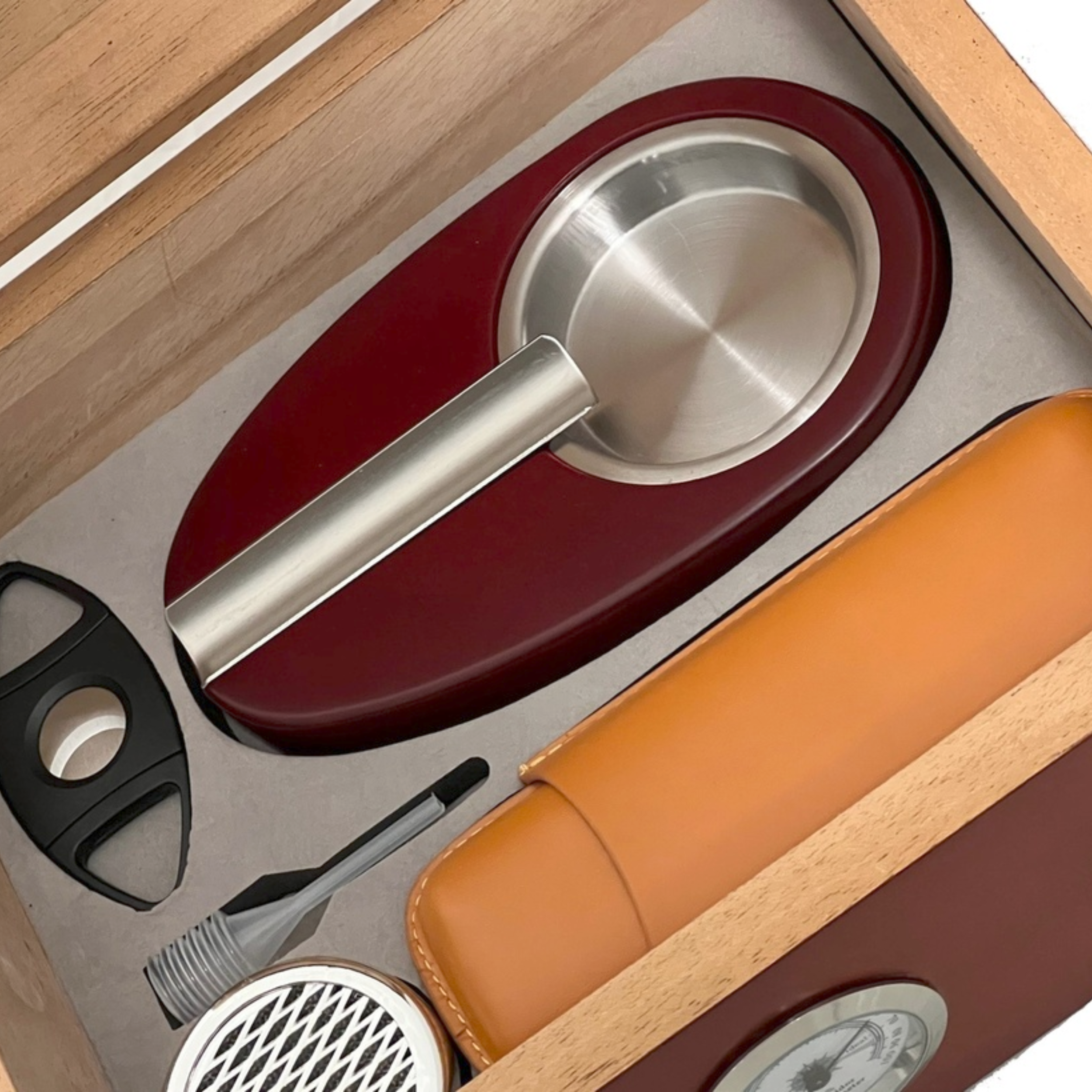 Cigars Humidor Set Cérise 50 Cigares  - 2
