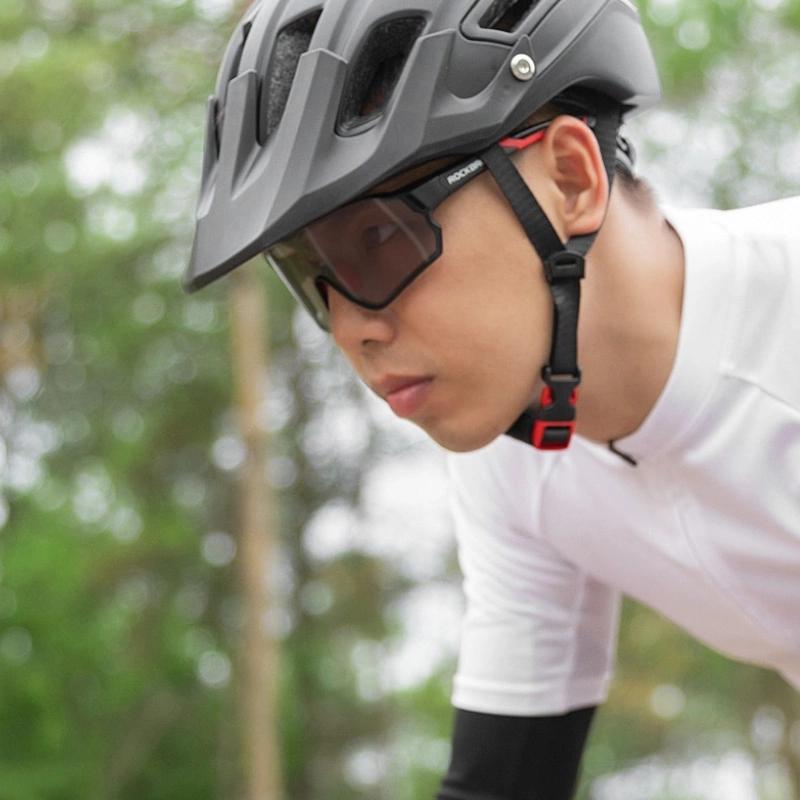 eng_pl_Rockbros-10135-photochromic-UV400-cycling-glasses-black-and-red-157240_2