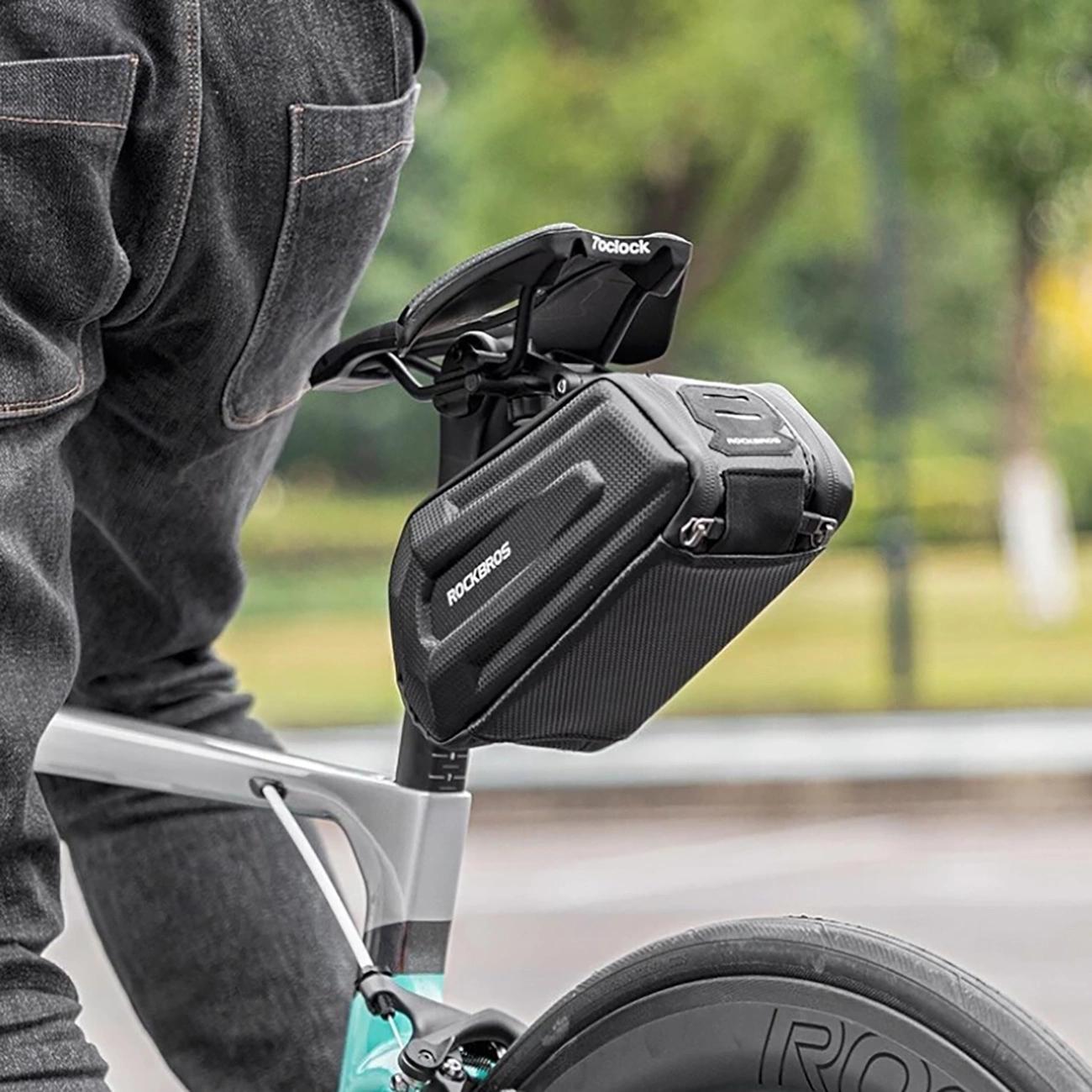 eng_pl_Rockbros-B69-bicycle-saddle-bag-1-8l-with-easy-release-system-black-163773_8