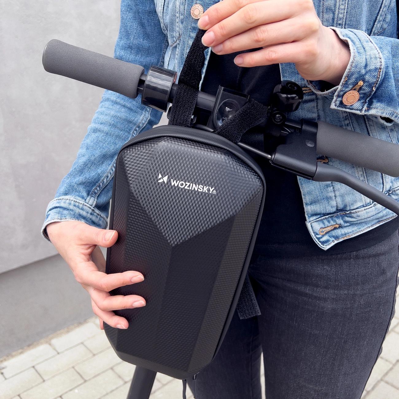 eng_pl_Wozinsky-waterproof-scooter-handlebar-bag-4l-handlebar-bag-black-WSB2BK-63466_32
