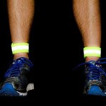 eng_pl_Reflective-armband-bicycle-running-Velcro-4cm-yellow-69191_4