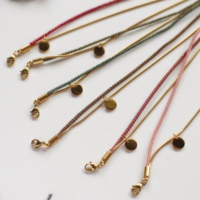 bracelet-collier-valentine-or-corde-apilletee-groupe