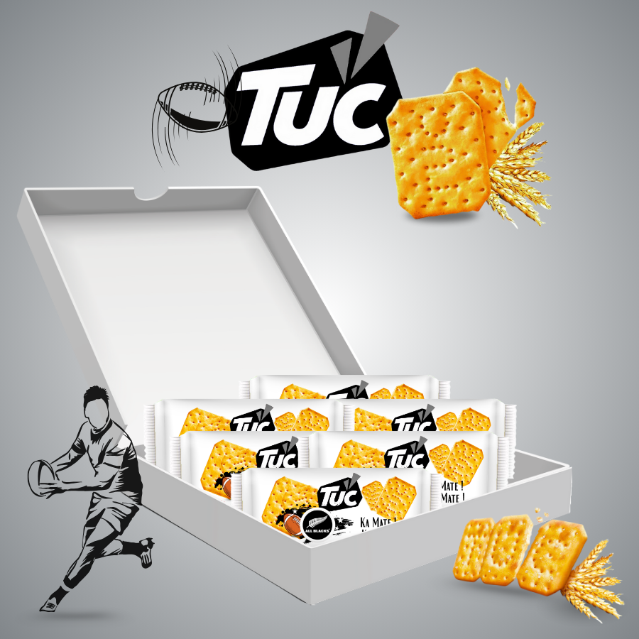 Gateaux-aperitif-a-personnaliser-rugby-Tuc-original-lu-personnalise-rugby-Biscuits-sales-personnalises-rugby