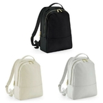 Sac-a-doc-simili-cuir-personnalise-Sac-a-dos-cuir-luxe-a-personnaliser-Sac-femme-elegant-personnalisable