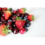 Photographie En Gros Plan De Fraises Et De Cerises