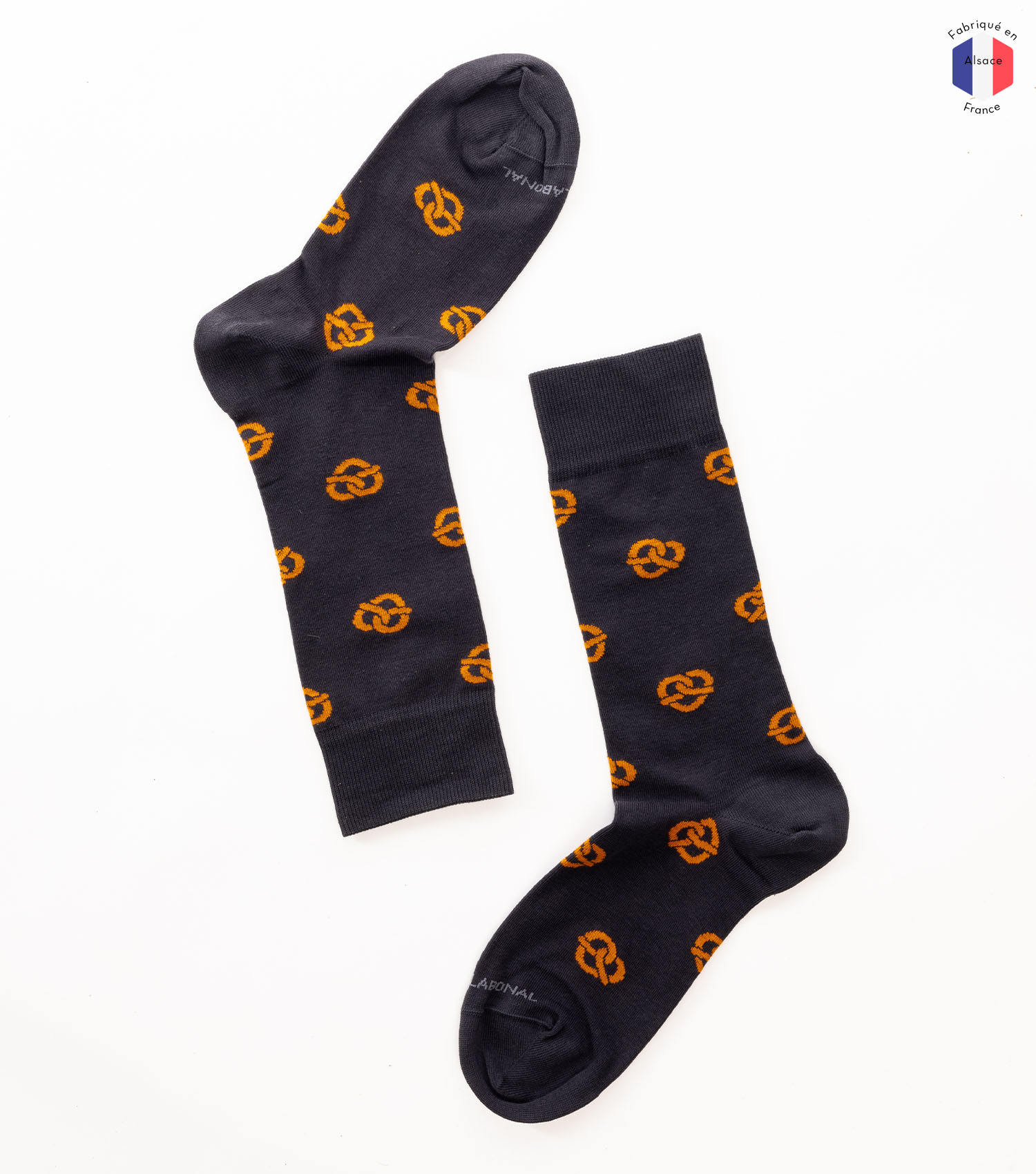 Socken mit Brezel-Muster