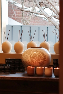 Bougies Sur La Table Dans La Boutique